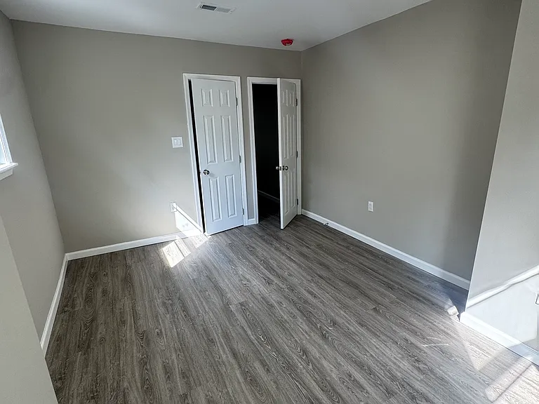 6018 Ross St — Photo 5