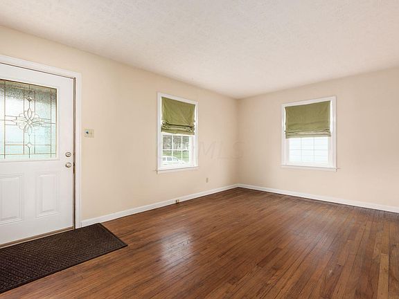 5th image of 2694 Columbus Ave