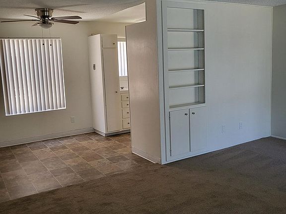3rd image of 4424 Mississippi St