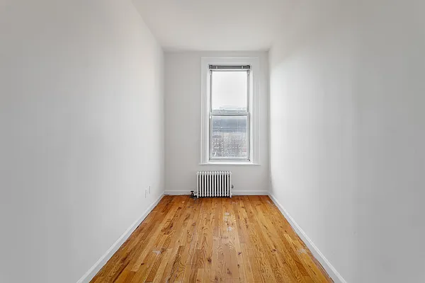 Rented by Compass | media 2