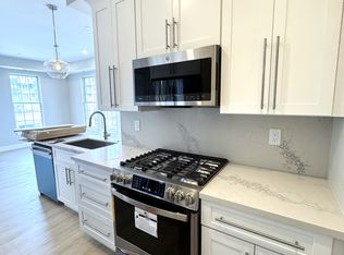 332 Victory Rd SUITE 3, Quincy, MA 02171