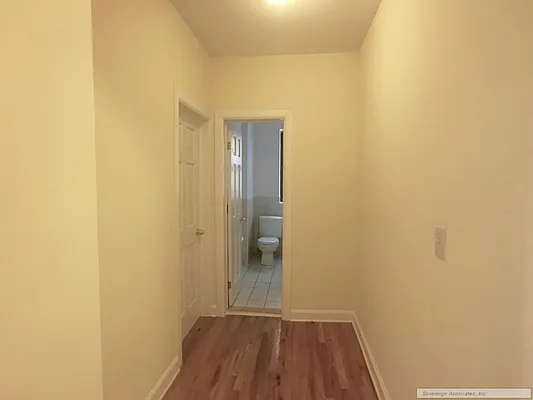 Rented by Sovereign Associates | media 12