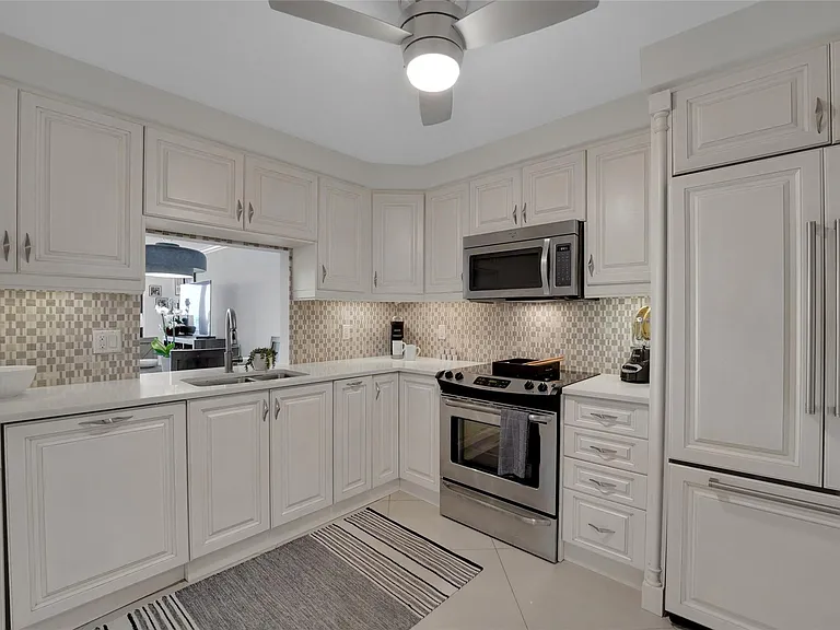5100 N Ocean Blvd #602 — Photo 7