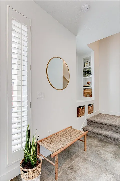 2 bed, 2.5 bath, 1700 sqft, $2,400 — Photo 2
