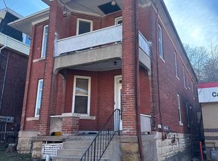 2139 Central Ave, Dubuque, IA 52001