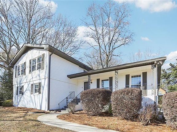 2nd image of 2886 Jones Mill Rd