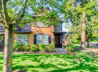 977 NE 73rd Ave, Hillsboro, OR 97124