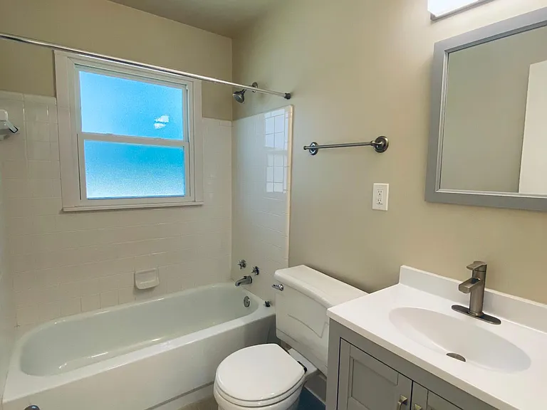 214 Glen Oaks Rd — Photo 17