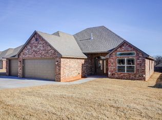 600 Highgrove Dr, Blanchard, OK 73010