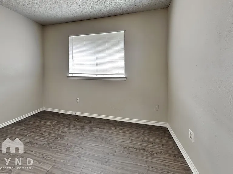 11837 Garden Terrace Dr — Photo 15