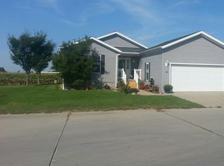 3302 Wolf Creek Rd SW, Bondurant, IA 50035
