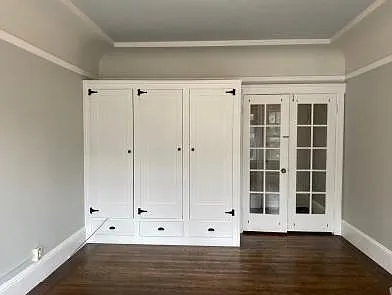 Large Master Bedroom 13' x 15'