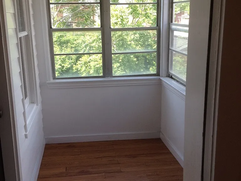 1017 Art Hill Pl — Photo 6