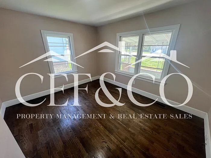 7570 Lone Oak Rd — Photo 8