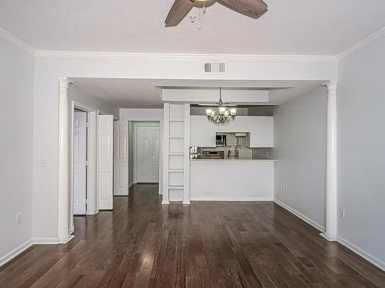 800 S Dakota Ave #240 — Photo 5