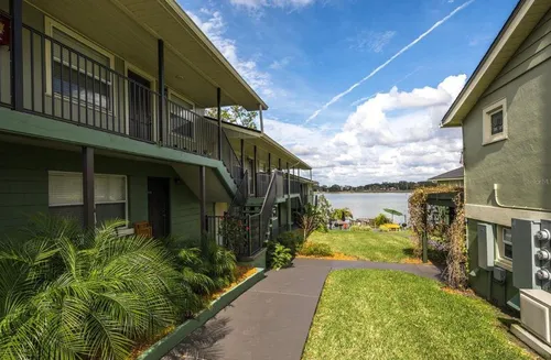 Lake Silver Apartments Photo 1