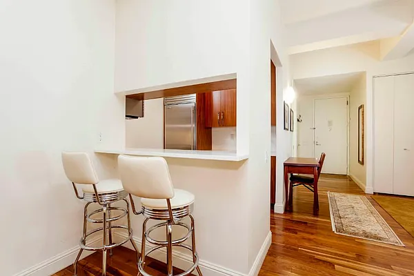 Rented by Town Residential | media 15