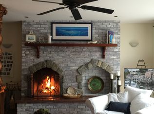 378 Hanamaulu St, Honolulu, HI 96825