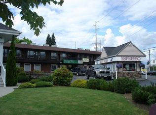 102 E Grover St, Lynden, WA 98264