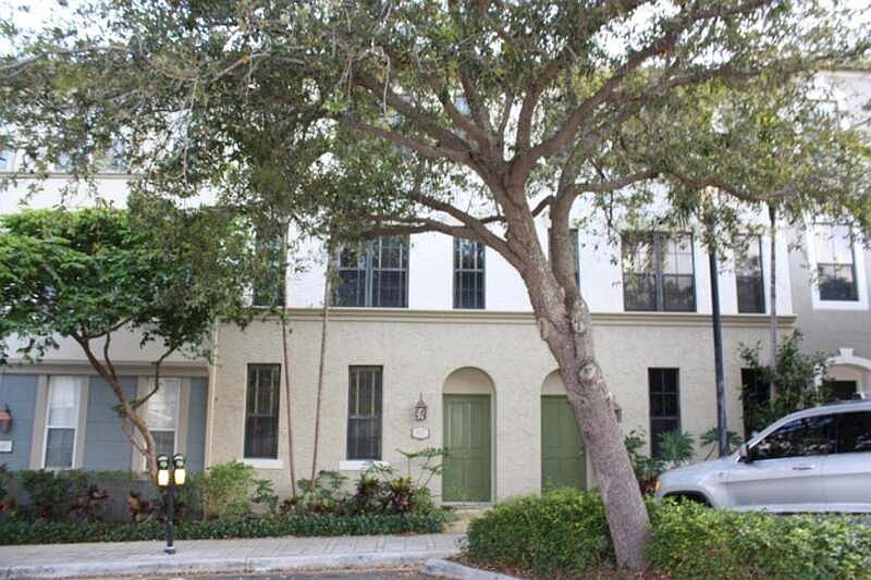 1st image of 612 Fern St