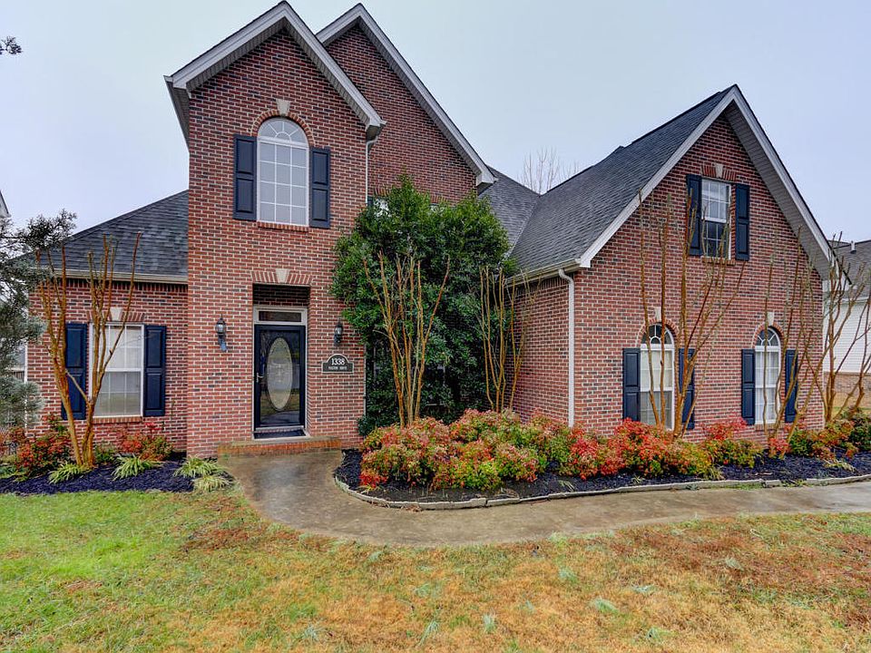 1st image of 1338 Paxton Dr