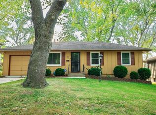 11148 Spring Valley Rd, Kansas City, MO 64134