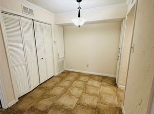 7200 Clarewood Dr #7, Houston, TX 77036