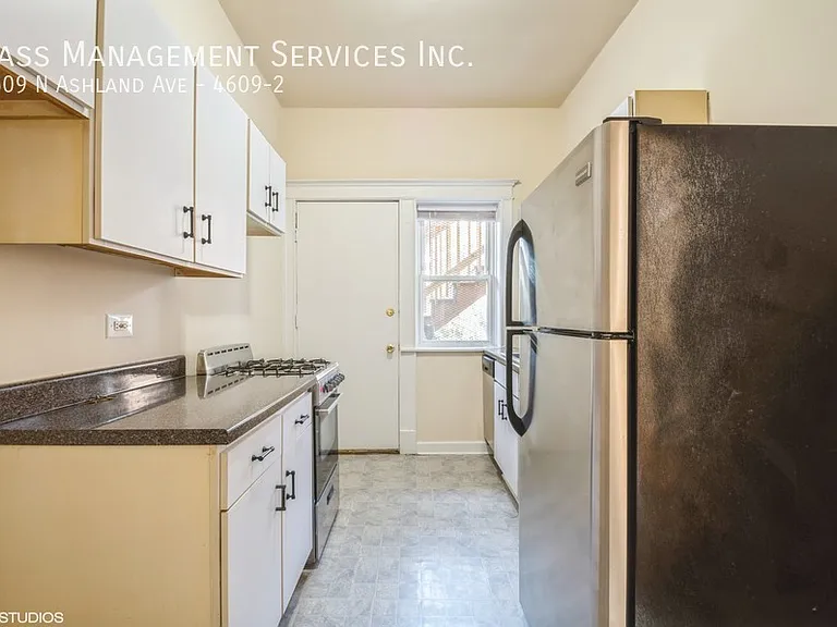 4609 N Ashland Ave #2 — Photo 3