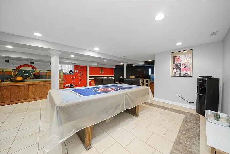 Thumbnail 13