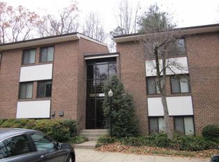 1533 Northgate Sq #33/1A, Reston, VA 20190