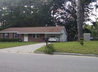 2214 Countryside Dr, Savannah, GA 31406