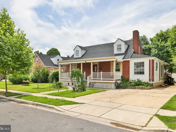 7110 24th Ave, Hyattsville, MD 20783