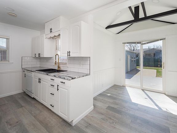 5th image of 1116 34th Avenue Ct