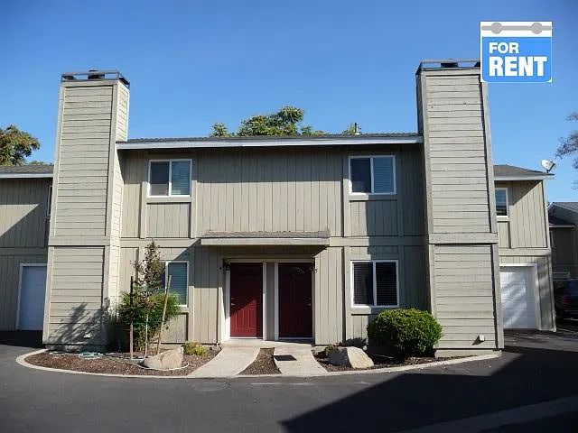 232 N Lemoore Ave APT 5 photo 1