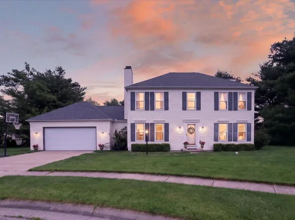 51514 Steeple Chase Ct, Granger, IN 46530
