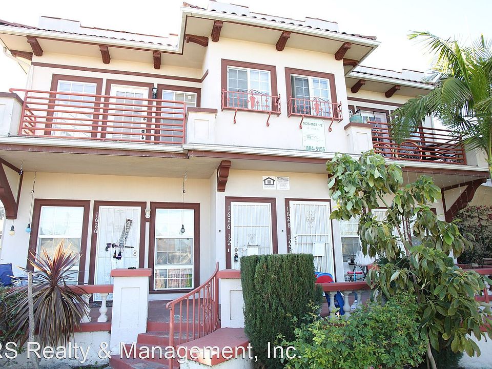 1st image of 1626 1/2 W 48th St #10591133