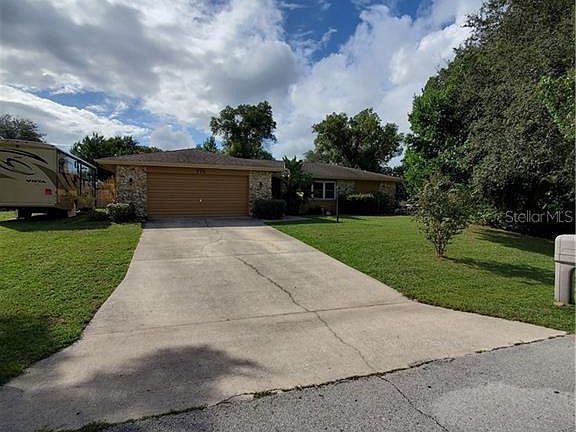 3rd image of 779 N 4th Ave