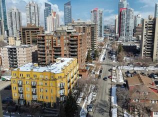 1000 S 15th Ave SW #201, Calgary, AB T2R0S6