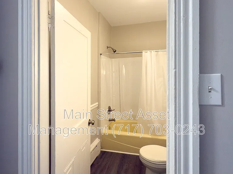 332 Chestnut St #2 — Photo 3