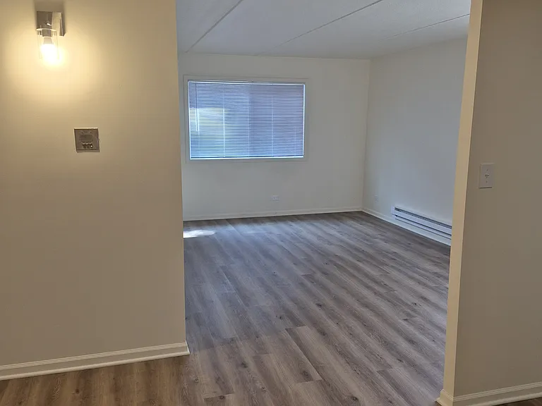 7416 Franklin St #2 — Photo 2