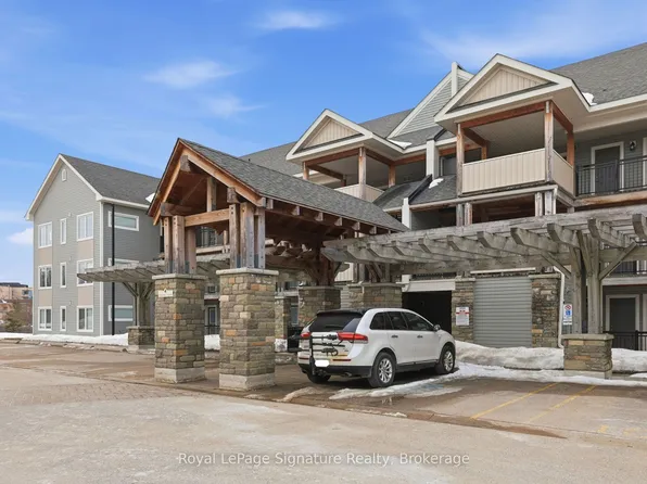 4 Anchorage Cres #101, Collingwood, ON L9Y 0Y6