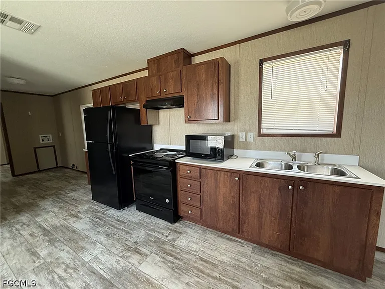 12120 Cactus Dr — Photo 3