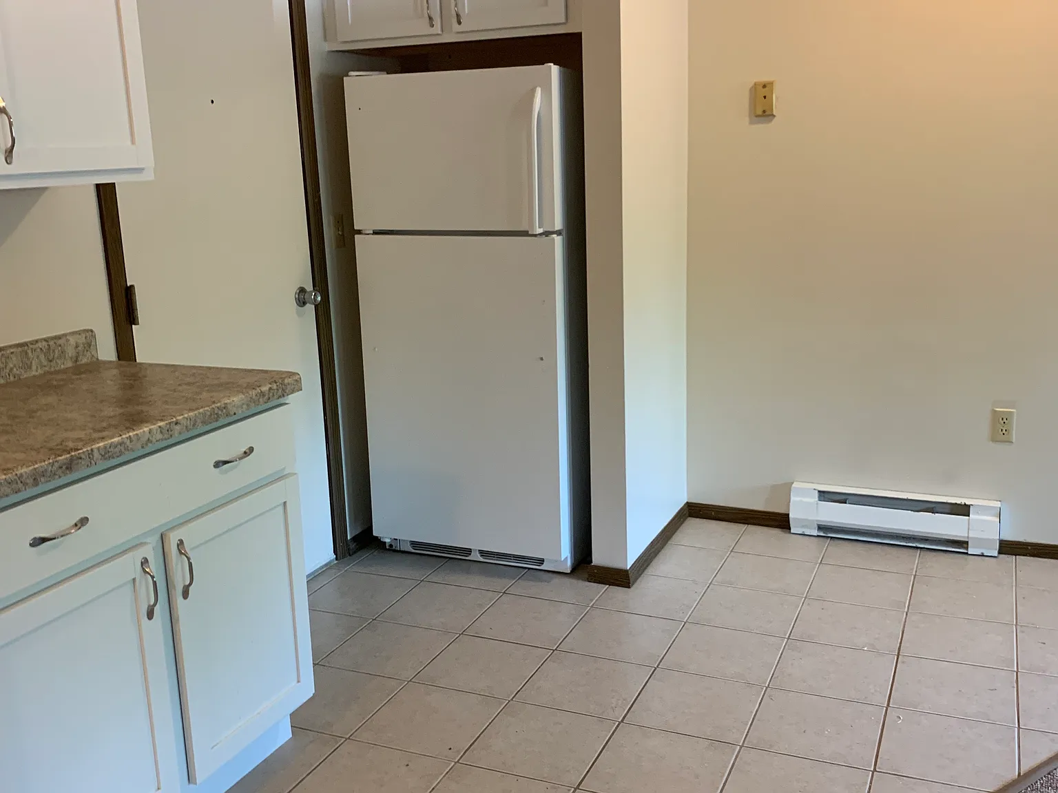 1 bed, 575 sqft, $700 — Photo 4