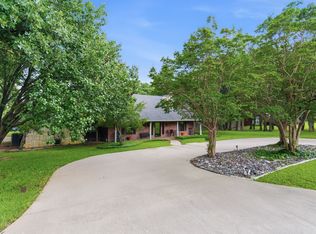 7512 Woodland Dr, Alvarado, TX 76009