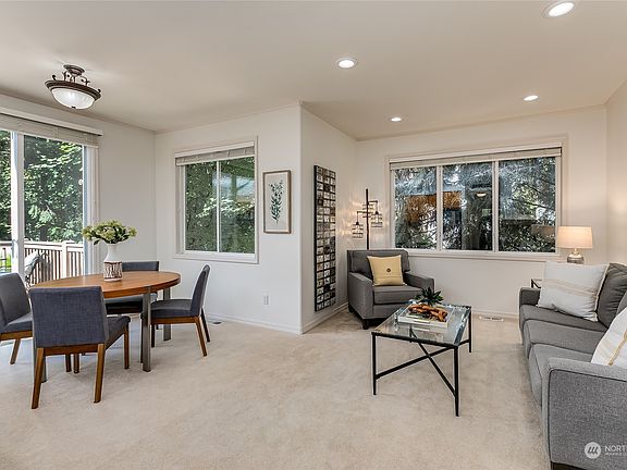 4th image of 16310 SE 48th Drive