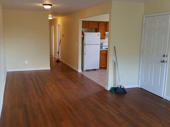 4th image of 750 S 20th St #2