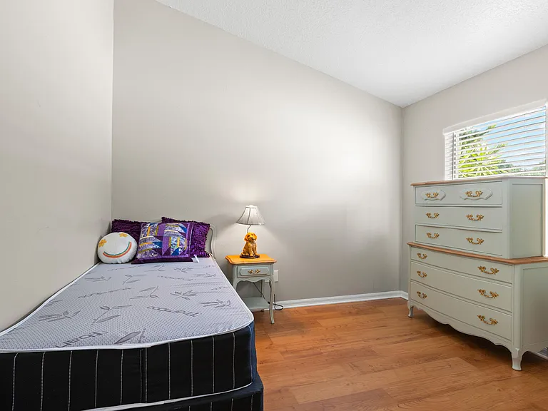 18102 Leafwood Cir — Photo 27