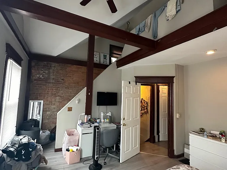 2318 Flora St — Photo 11