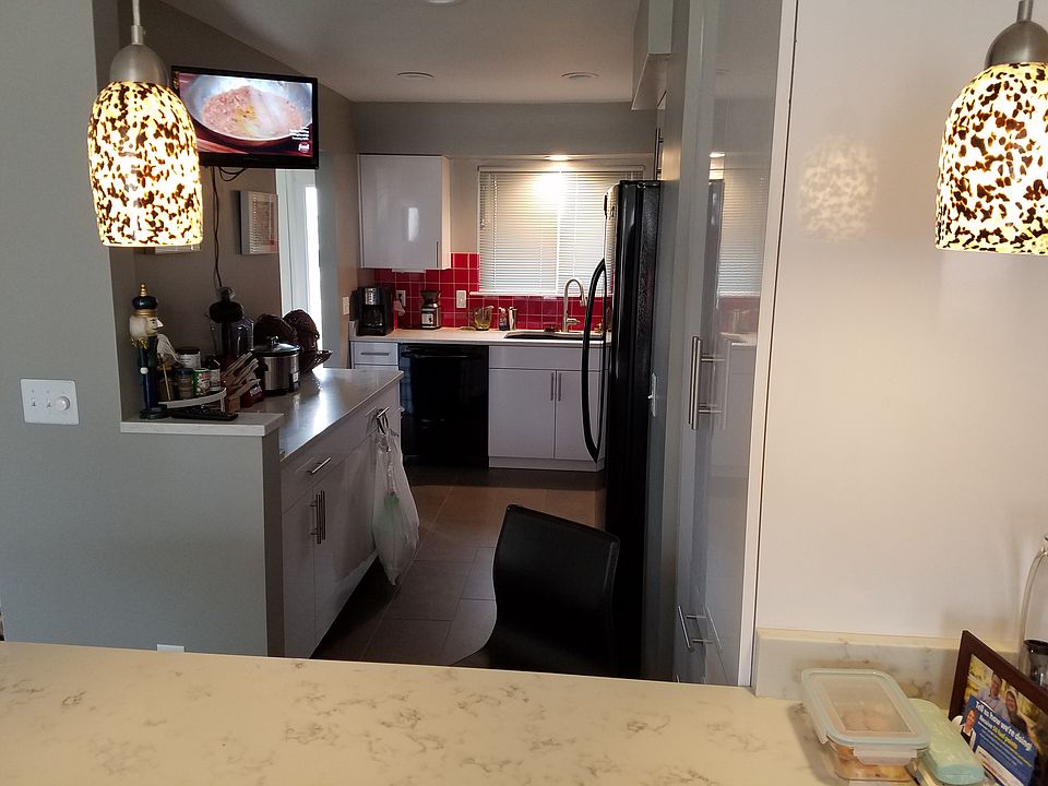 1st image of 522 Red Cedar Blvd