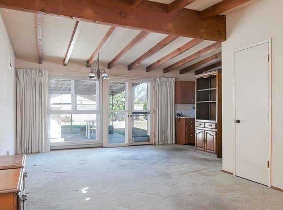 401 Will Ave-002-007-LivingDining Room-M